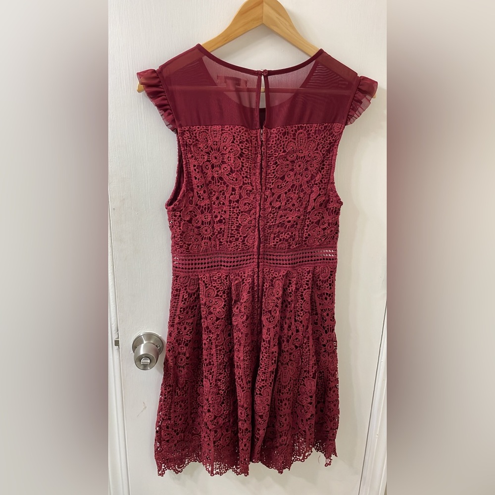 Women’s dress